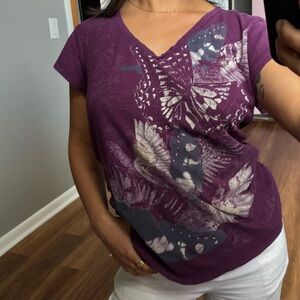 Y2K Purple butterfly graphic tee with a unique design size XL